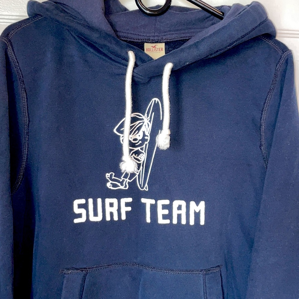 🎉HP🎉HOLLISTER Surf 🏄‍♂️ Team Boys Hoodie in Navy Blue with White accents! - Picture 2 of 11